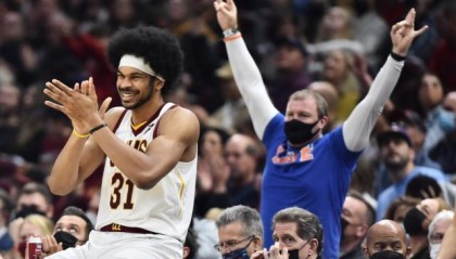 pp电子-阿伦：从没想过能拿亿元合同 骑士目标打进季后赛